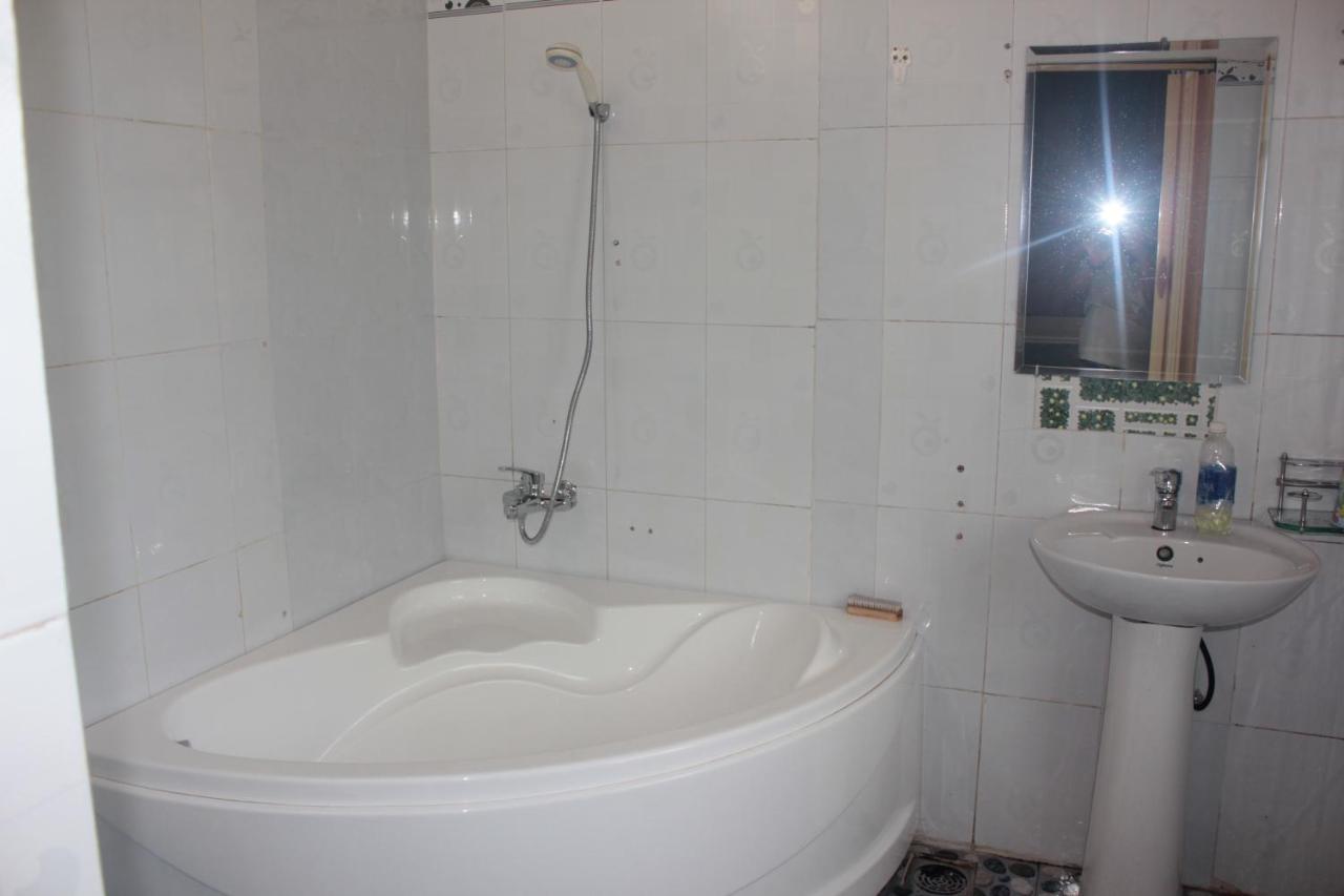 Gia Lai Homestay Phuong My Pleiku Exterior photo
